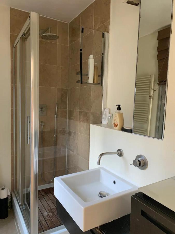 Cozy Apt Paris Centre, 5 Mins Louvre Apartment Екстериор снимка